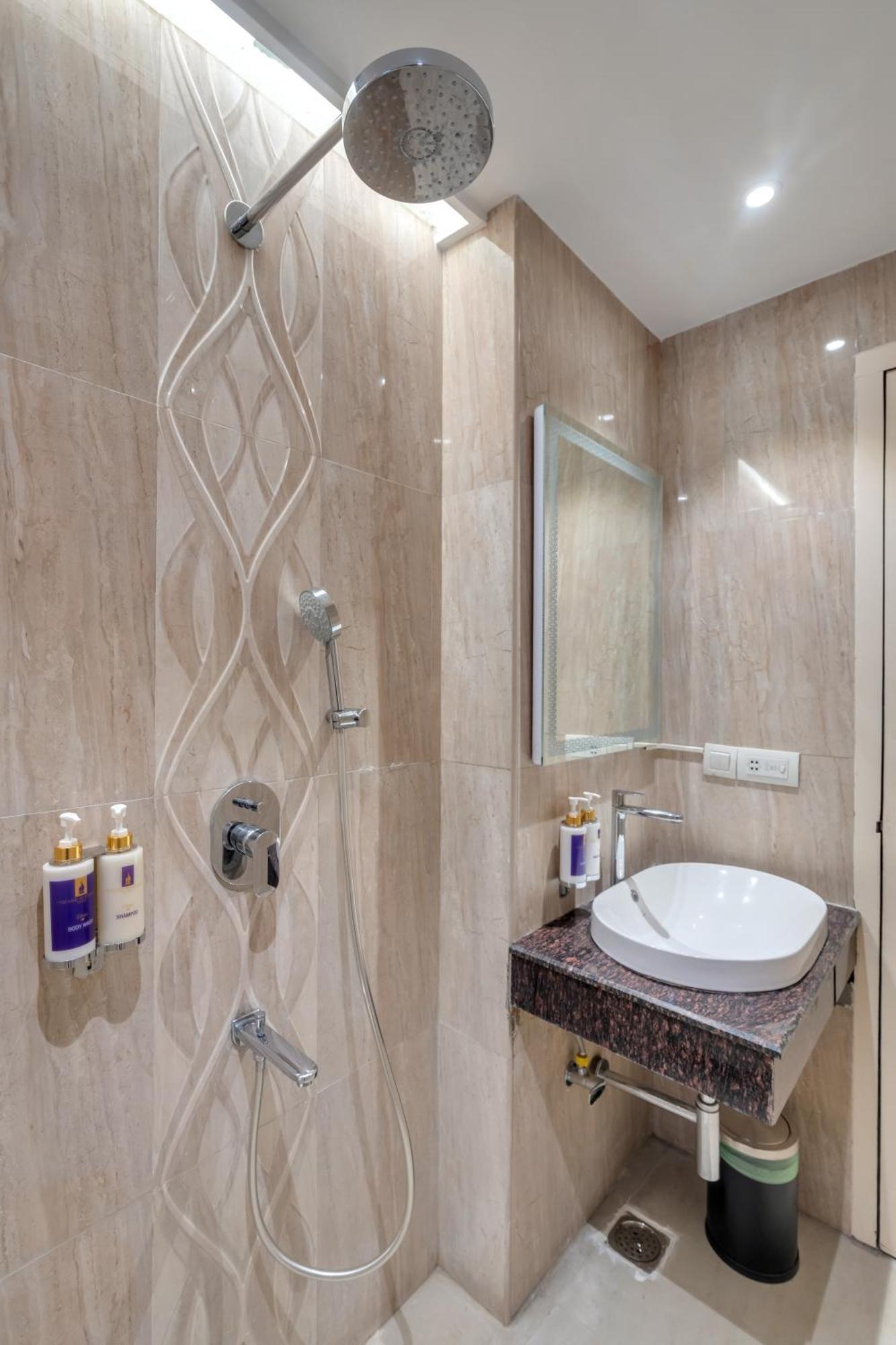 Park Avenue Hotel & Apartments Trichy Tiruchirappalli Exterior foto