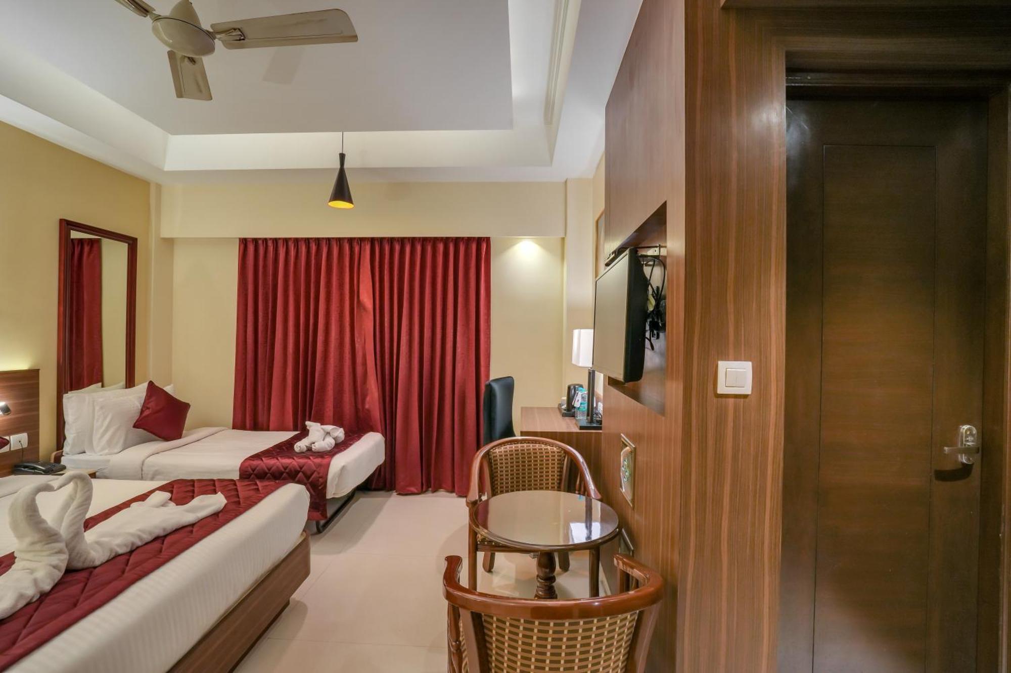 Park Avenue Hotel & Apartments Trichy Tiruchirappalli Exterior foto